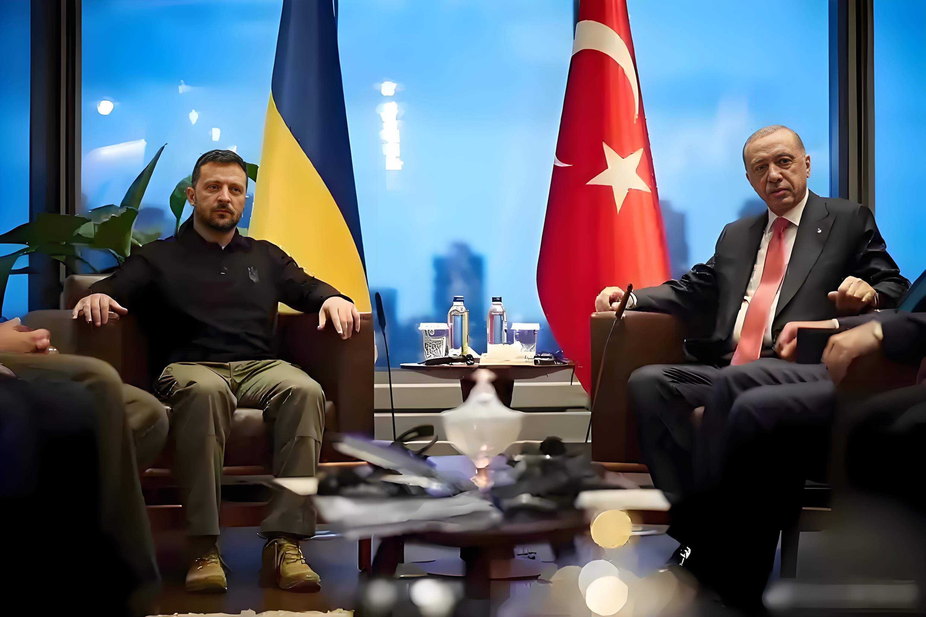 乌土总统通电话讨论在伊斯坦布尔举行新一轮俄乌谈判