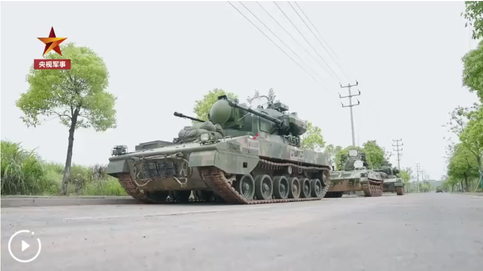 第73集团军某旅与空军联合对抗演练