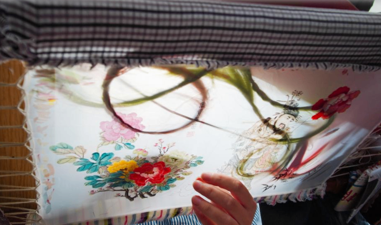 东台发绣：一缕发丝映古今