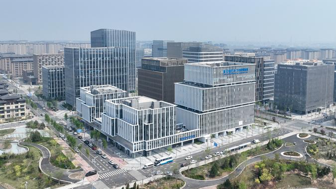 前5个月我国规上互联网企业完成互联网业务收入7735亿元