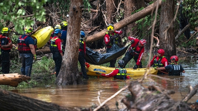 美国得州洪灾死亡人数继续上升 至少119人死亡