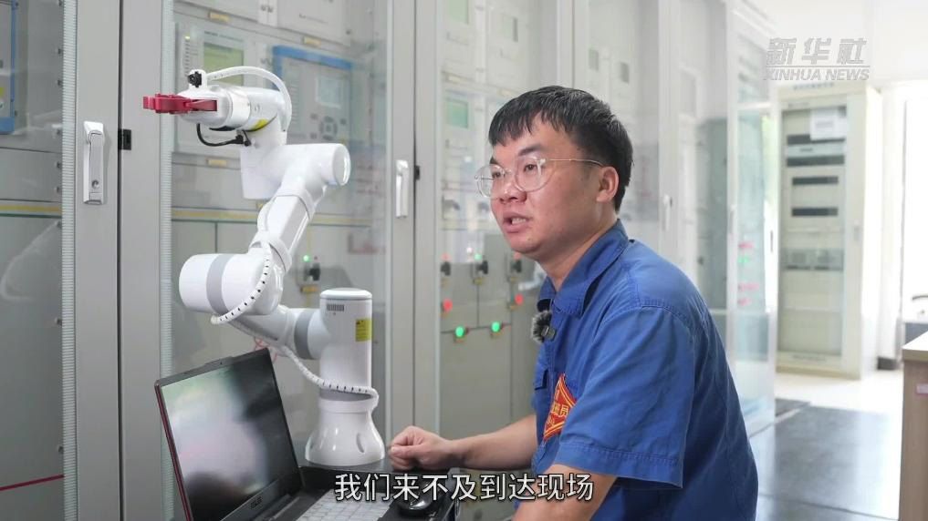 &ldquo;铁臂巡守&rdquo;&ldquo;CT扫描&rdquo;&mdash;&mdash;中国高铁运维机器人又亮&ldquo;黑科技&rdquo;