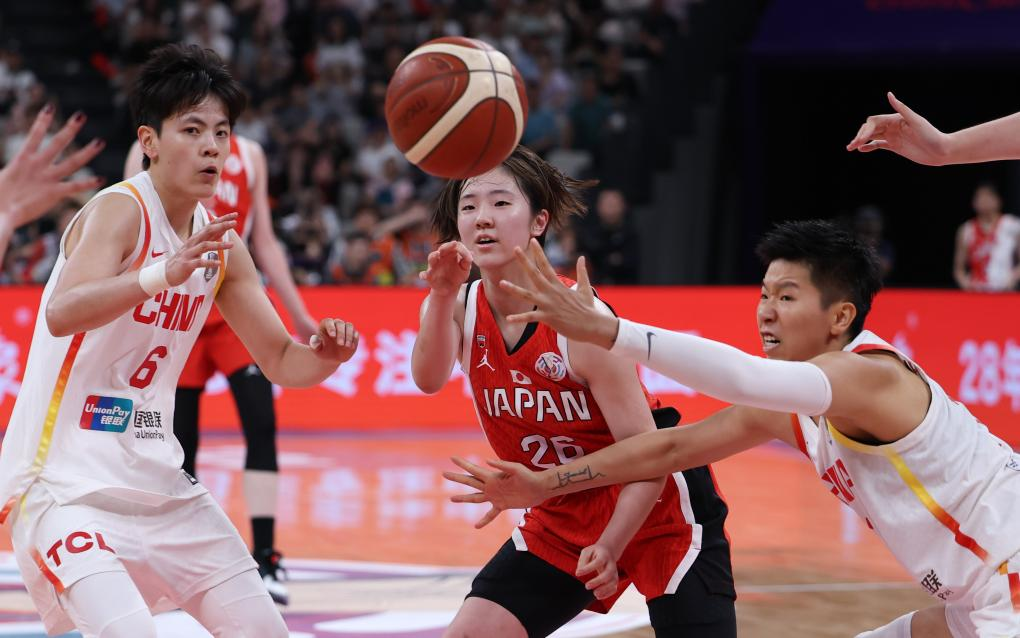 从边缘球员到女篮国手，罗欣棫的进阶之路