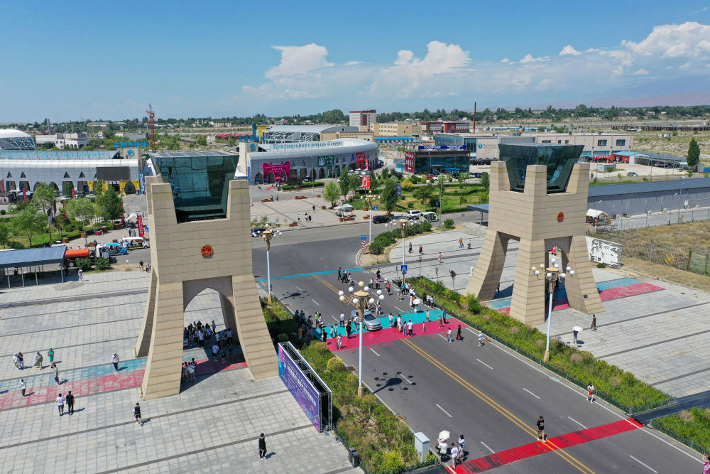 中国携手各方为全球经济发展贡献&ldquo;上合力量&rdquo;