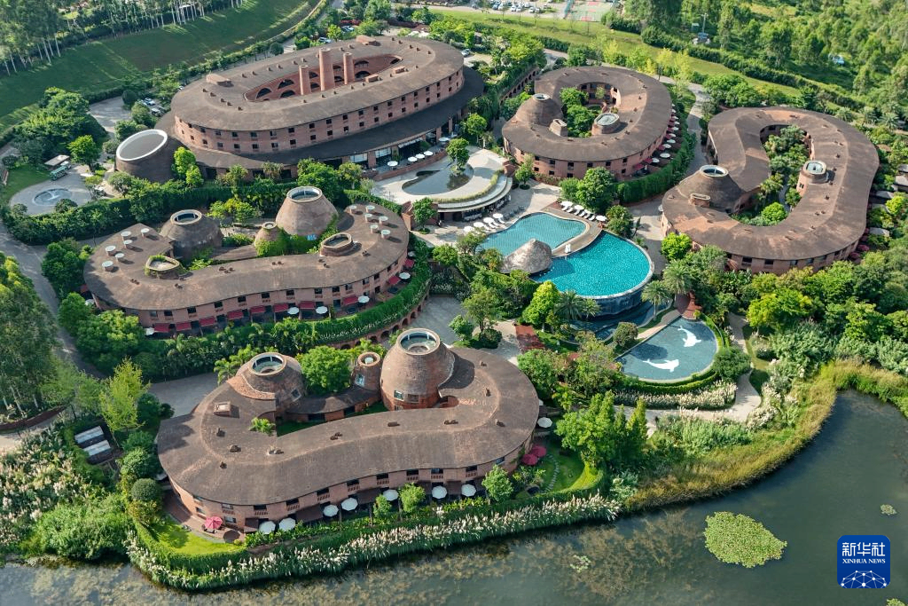 云南弥勒：艺术赋能 打造特色文旅新地标