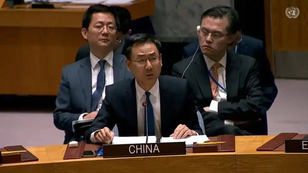 中方敦促加强国际反恐合作