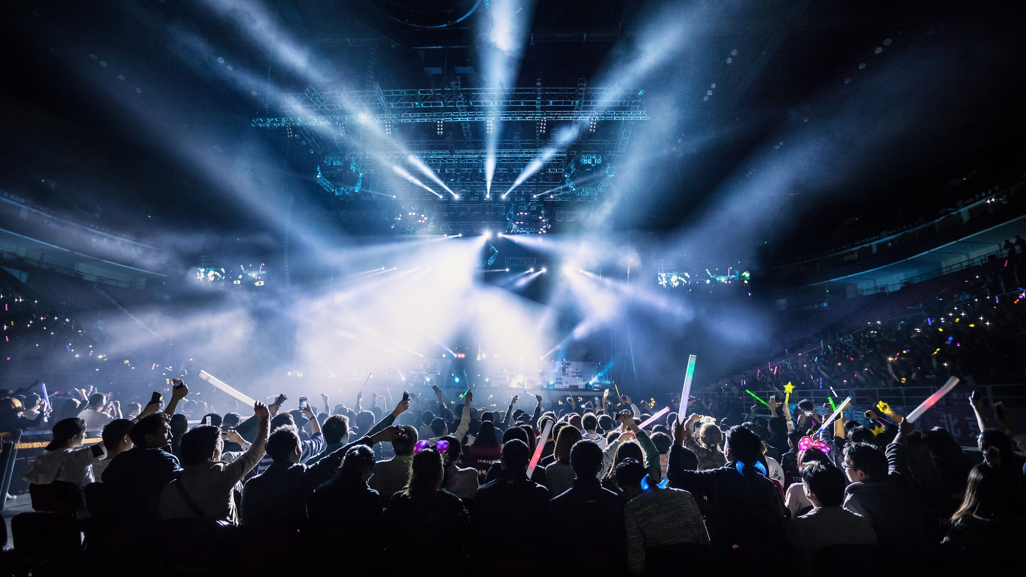 &ldquo;文旅+&rdquo;跨界玩出新花样：追演唱会游全城 打卡剧综取景地