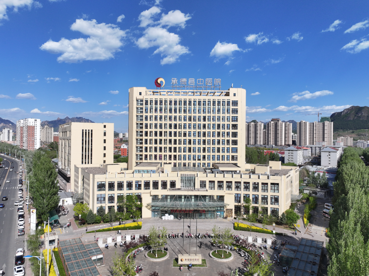 全国县级中医院中，承德县中医院为何能首家通过县域肿瘤防治中心评估