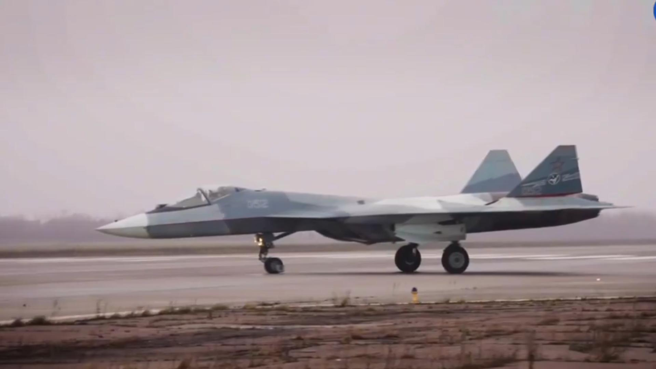 俄苏-57战机成功测试新发动机