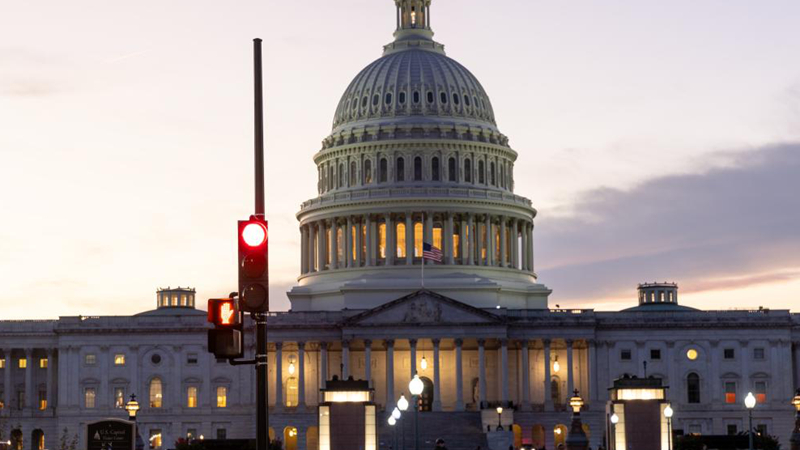 执政&ldquo;年度总结&rdquo;与关税终裁尴尬