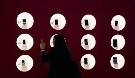 世界移动通信大会闭幕 AI推动变革趋势明显