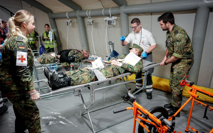 德国军费大增未解基建困局