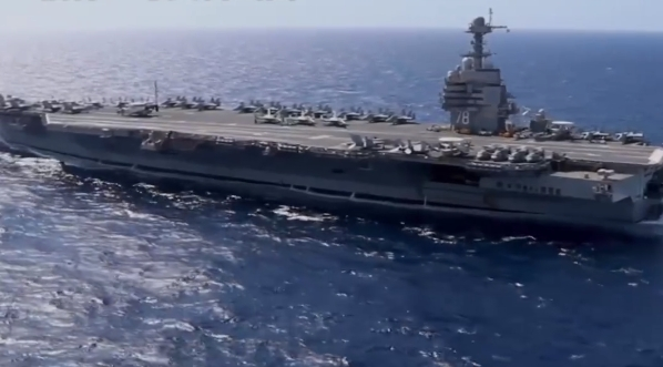 美军&ldquo;福特&rdquo;号航母发生火灾