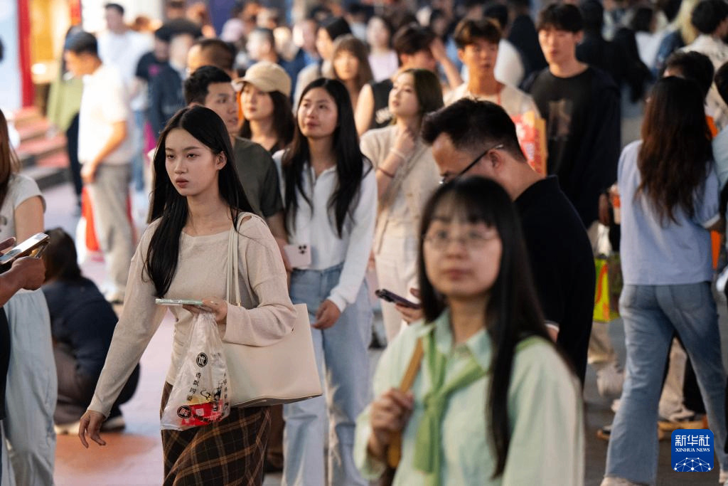 长沙：白天不懂夜的嗨