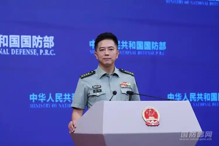 国防部新闻发言人就日本政府2026年版《防卫白皮书》答记者问