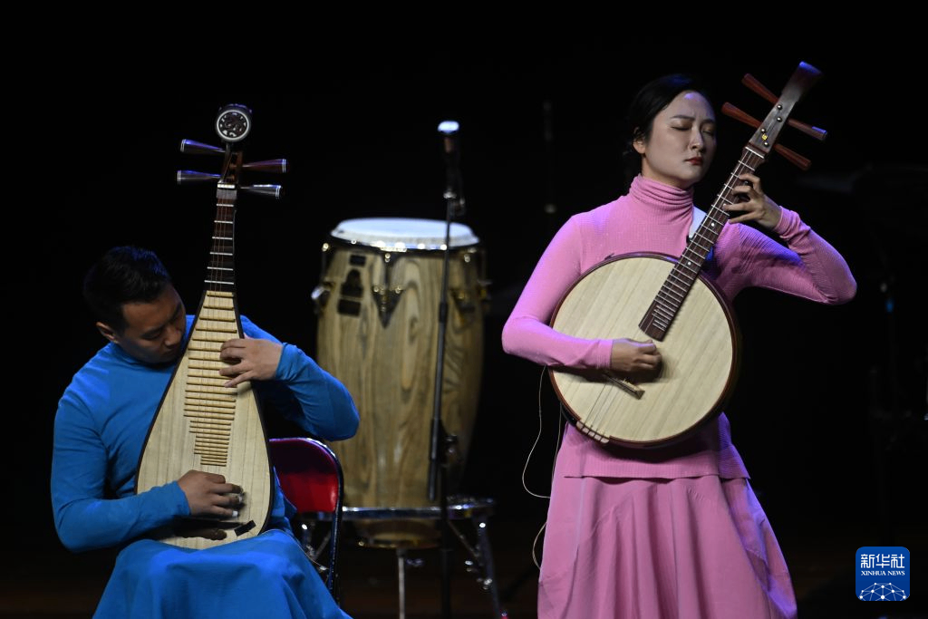 上海民族乐团《中国色》音乐会在巴西利亚上演